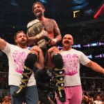 CM Punk Brings Positive Vibes to WWE Locker Room