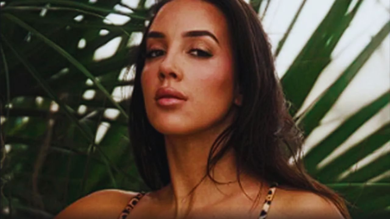 Chelsea Green Stuns in Tropical Photo Shoot