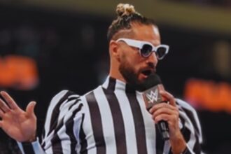 The Story Behind Seth Rollins' Unusual SummerSlam Referee Gear!